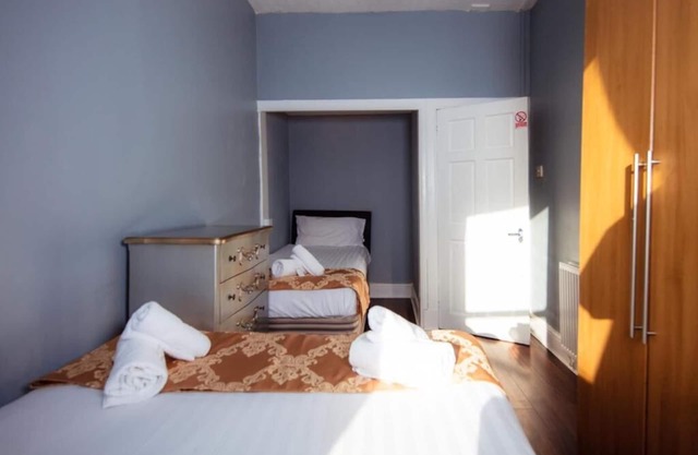 2 Bedroom City Centre Apartment