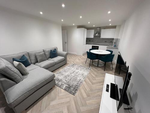 2 Bedroom Flat London