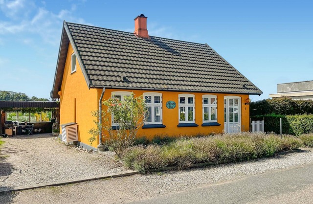 2 bedroom gorgeous home in Tranekær