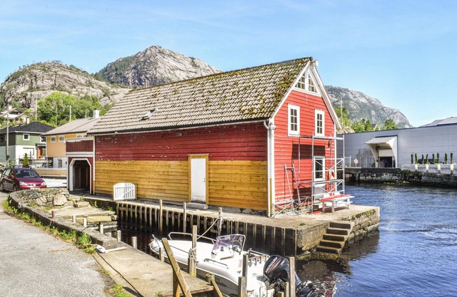 2 bedroom gorgeous home in Sævareid