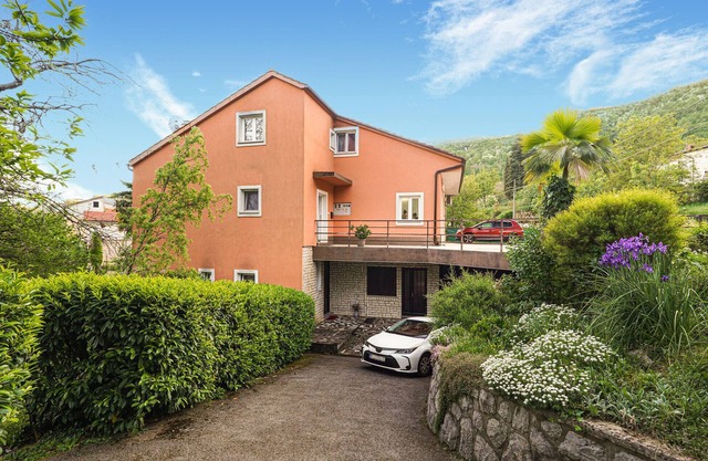 2 bedroom lovely apartment in Lovran