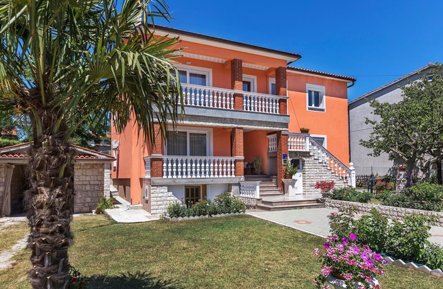 2 bedroom lovely apartment in Labin