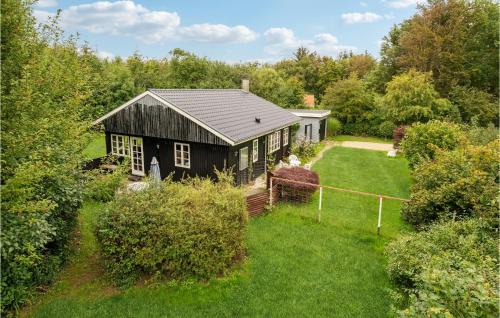 2 Bedroom Lovely Home In Spøttrup