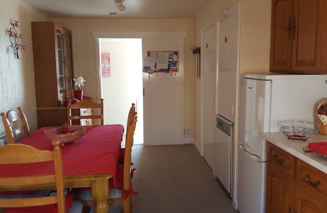2 bedroom private vacation home in cemaes bay