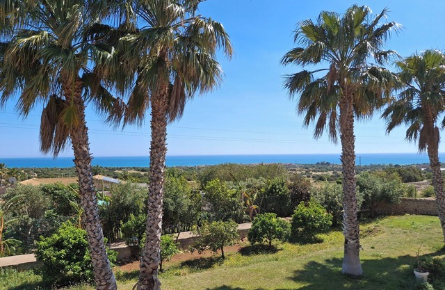 2 bedroom villa in sicily