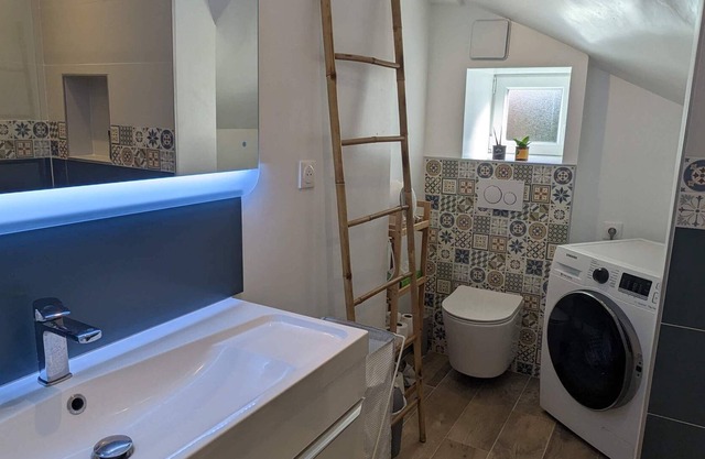 2-bedroom villa in town center