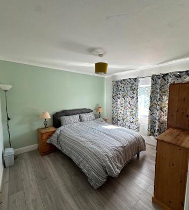 2 bedrooms self contain flat with nice garden