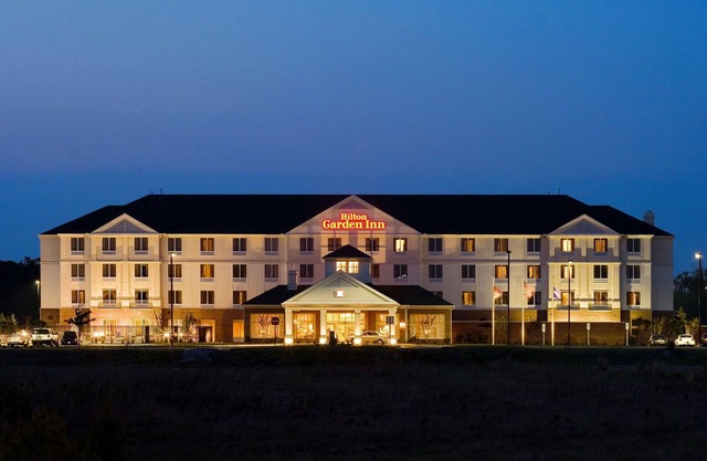 2 Connecting Suites at a Hotel