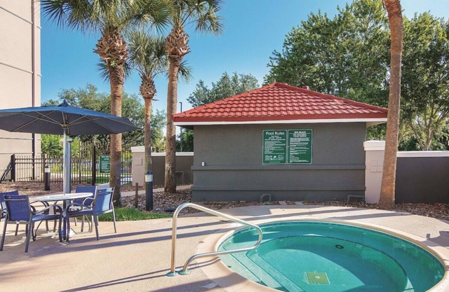 2 Double Beds at La Quinta Inn & Suites by Wyndham Orlando UCF