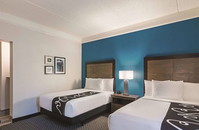2 Double Beds Mobility Accessible Rm at La Quinta Inn by Wyndham Orlando UCF