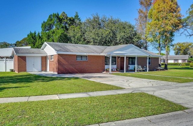 2 Mi to Florida State Fairgrounds: Cozy Studio