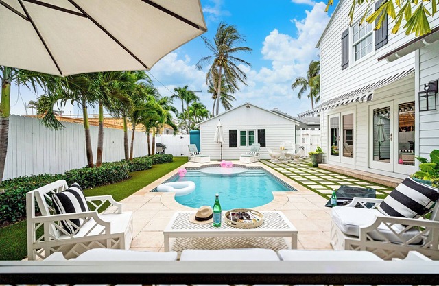 2 Mstr Bdrms | Walkable | Intracoastal | 5min to Beach