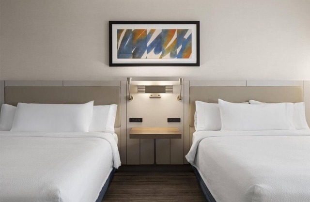 2 Queen Units | Onsite Pool | Minutes to Airport