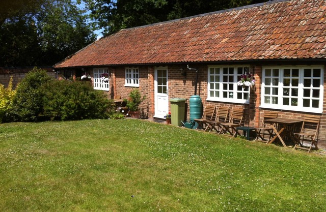 2 Single storey cottages near village amenities ideal for couples and families