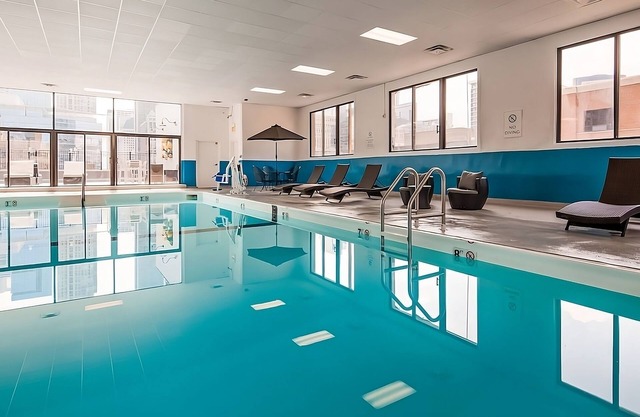 2 Spacious Units Close to Navy Pier! Pool, Parking