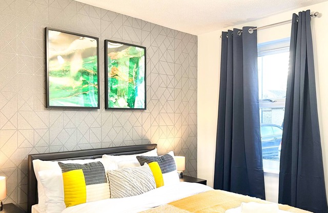 20%off on Weeklyfamilybusinessleisure1 Bed Apt in ST Leonard's Street, Bow