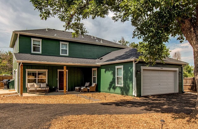 2020 built modern farmhouse professionally cleaned & sanitized. Stop inn today!