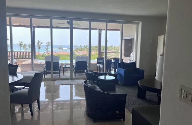 2026 New Year's Week at Four Seasons Residence Club, Punta Mita, Mexico