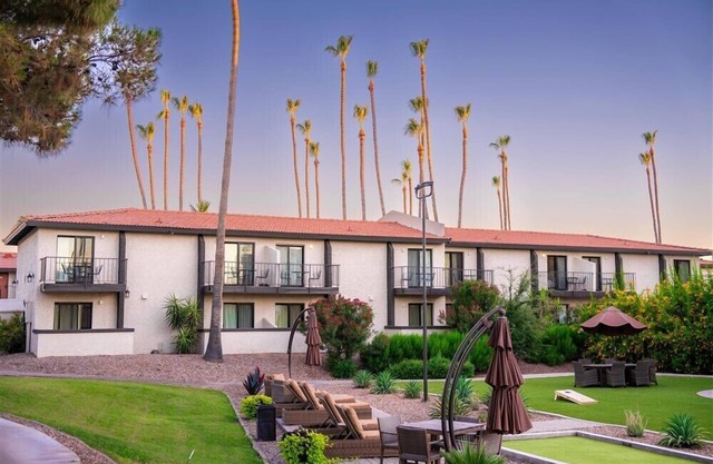 248 1 Bedroom, Fully Furnished, Pet Friendly!