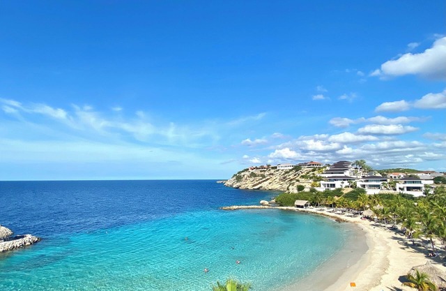 2700sqft FabulousBeachFrontPenthouseSuite 4BR/4BA StunningViews. Exceptional!