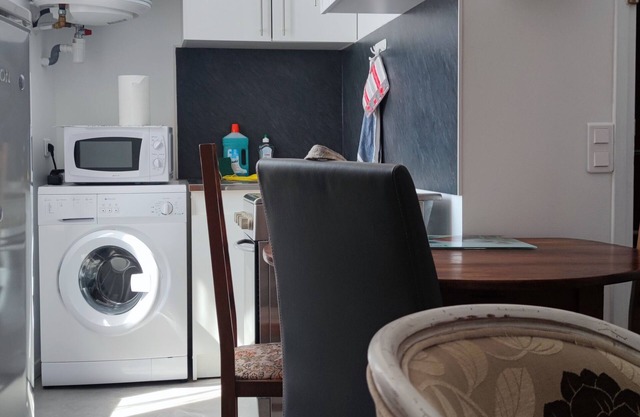 28 m2 studio on the second floor near the train station