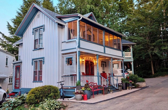 28 Morris - Classic, centrally located cottage in Chautauqua Institution!