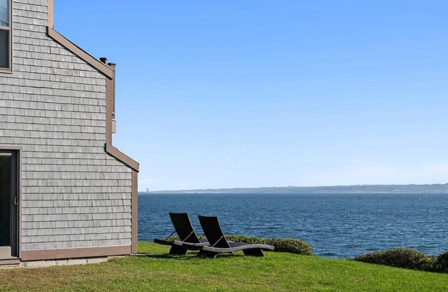 2br Condo Tranquil Retreat on Conanicut Island