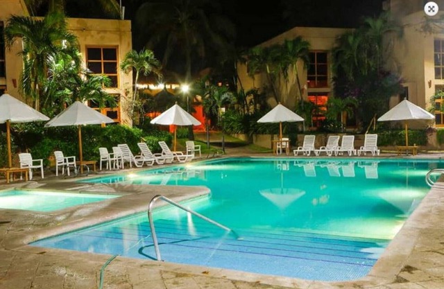 2BR Garden Villa at Villas el Rancho/unit 3