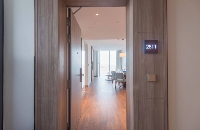 2BR Oceanview Escape | A La Carte Ha Long Luxury Condo