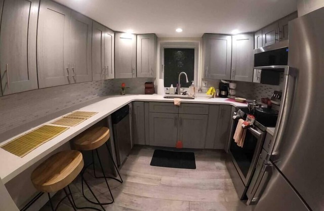 2br Private Apt, Pet Pal, Events, LTR, STR, Cozy