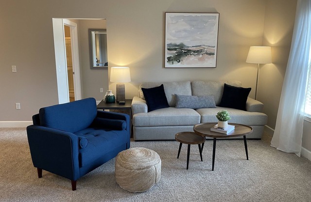 *2BR*Water Views*W+D*Walkable*Pool*Gym!