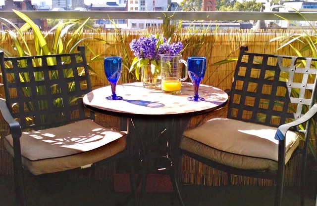 2BR West-End Apartment +Balcony by Oxford St W1, Theatreland -Free Wifi+Longstay