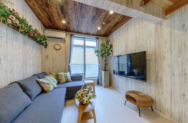 2F New AP Tluxury/Free WiFi