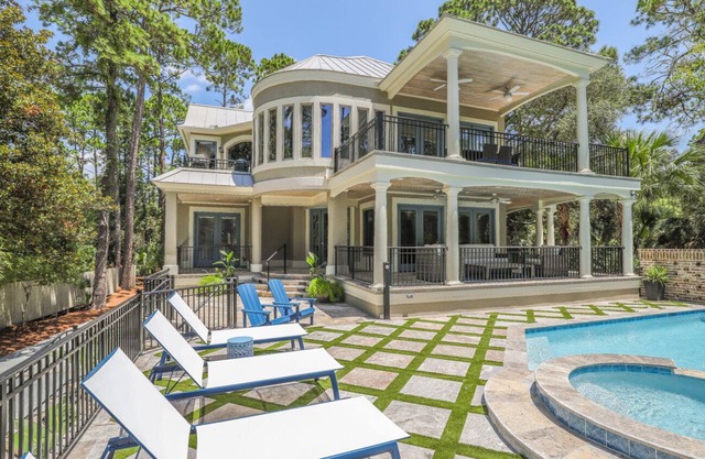 2nd Row Ocean ~ 5 Bedroom Sea Pines Home ~ Private Pool & Spa ~ Sleeps 16