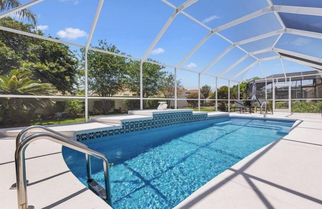 3/2 w/POOL in The Village of Santo Domingo ONE Dog allowed with Pre-approval ONLY