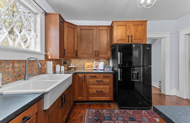 3 bed, 2 bath bungalow close to downtown, Daniel Field, Augusta University, and the Medical District