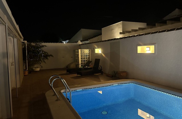 3 bed, 2 bath villa, large private pool, 10 mins walk from beach and amenities
