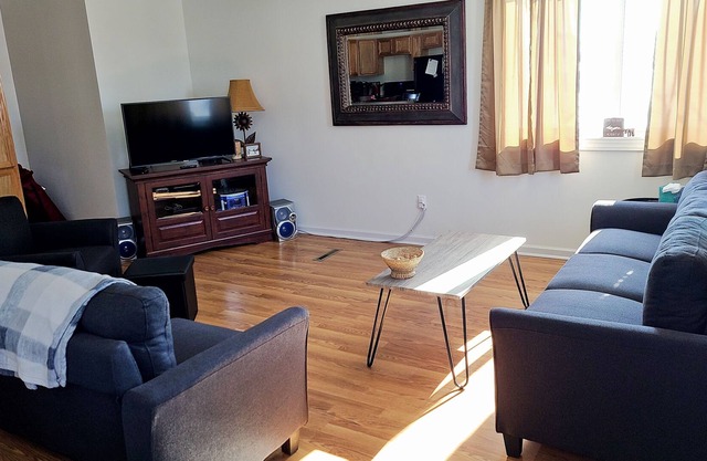 3 Bedroom, 1 bathroom ranch style house 3 blocks from snowmobile/ATV trail