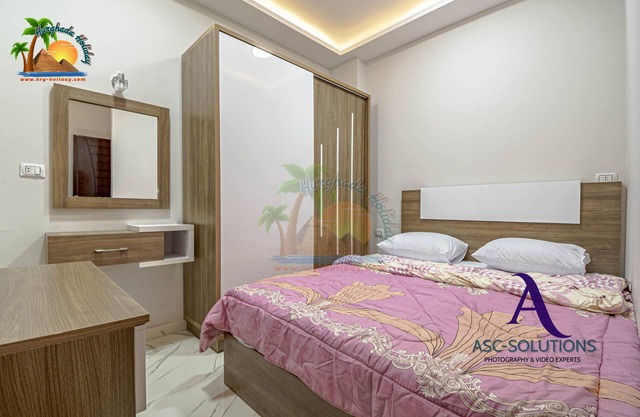 3-bedroom apartment in charming Red Sea Governorate with WiFi, AC