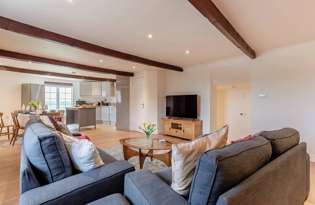 3 bedroom accommodation in Preston, near Canterbury
