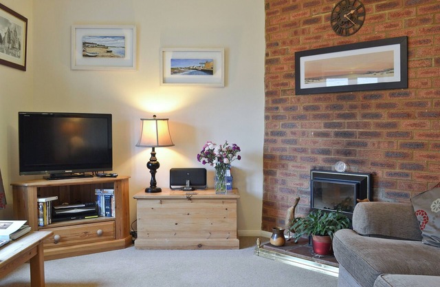 3 bedroom accommodation in Ringstead, near Hunstanton