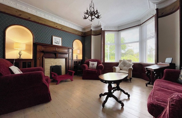 3 bedroom accommodation in Inverness