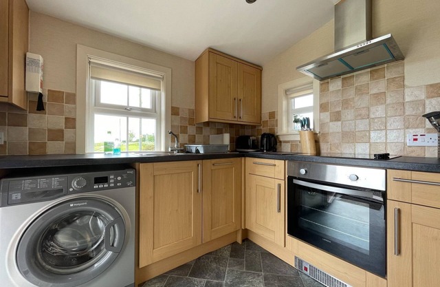 3 bedroom accommodation in Dalcross