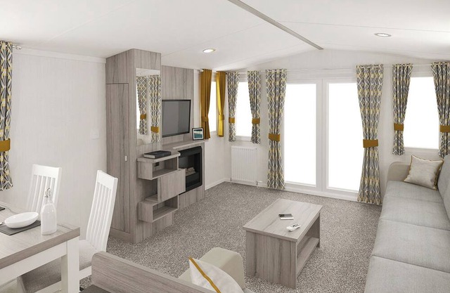 3 bedroom accommodation in Newbridge, Nr Yarmouth