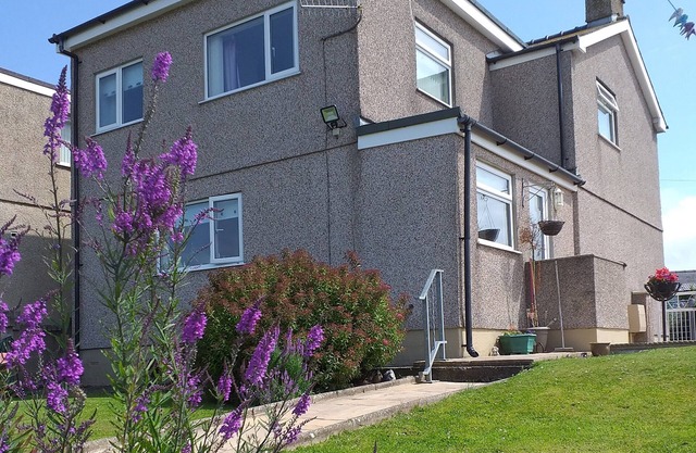 3 bedroom accommodation in Amlwch