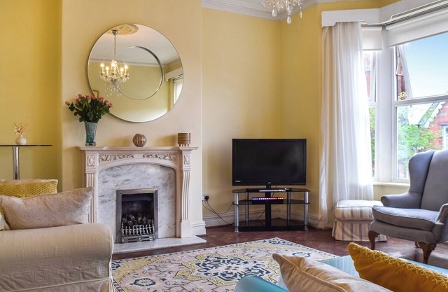 3 bedroom accommodation in Lytham