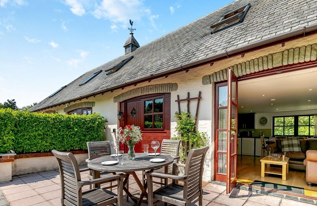 3 bedroom accommodation in Mount Hawke, near St Agnes