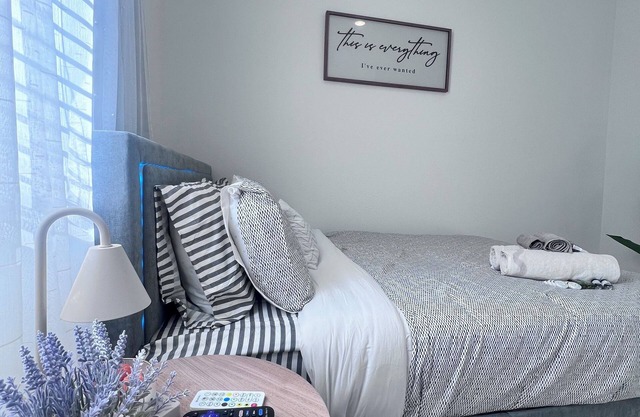 3-bedroom bungalow in tranquil Stockton with parking garage