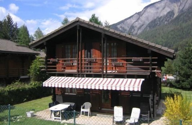3 bedroom chalet, Dil Arom, enclosed garden