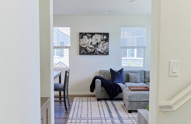 3 Bedroom Gem Hot Tub/Pool, 10 minutes to Coronado